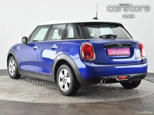 Mini Cooper Cooper Classic - Image 3