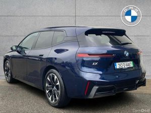 BMW iX xDrive45 M Sport - Image 2