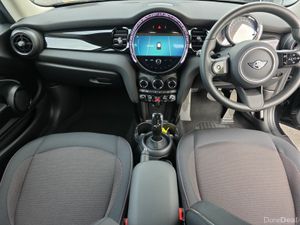 Mini Cooper 3-Door Cooper Classic - Image 4