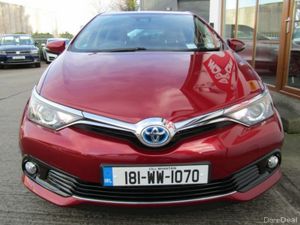 Toyota Auris Hybrid Luna 4DR Auto - Image 3