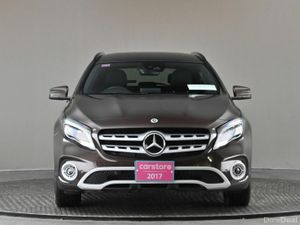 Mercedes-Benz GLA GLA 180 **HALF LEATHER**REVERSE - Image 2