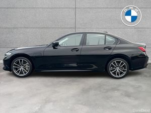 BMW 3-Series 330e xDrive Sport Pro Saloon - Image 4