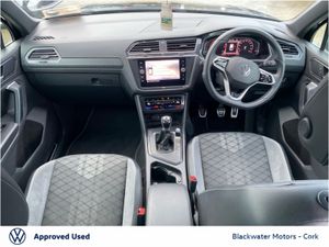 Volkswagen Tiguan 2.0TDI 150BHP R-LINE WITH REAR V - Image 3