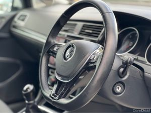 Volkswagen Golf 1.6 TDI GT BLUEMOTION 115PS 5DR - Image 4
