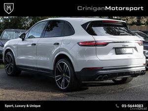 Porsche Cayenne 3.0 V6 E-hybrid Tiptronic S - Image 2
