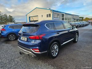 Hyundai Santa Fe 4WD Executive Plus 5DR - Image 3