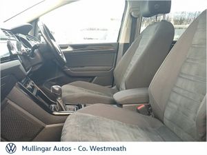 Volkswagen Touran 1.6 TDI 115HP DSG Highline - Image 4