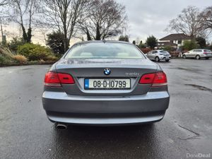 BMW 3-Series 2008 320i SE Automatic - Image 4