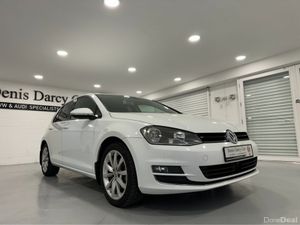 Volkswagen Golf (142) HIGHLINE 1.4TSI DSG LOW KMS - Image 4