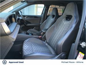 Volkswagen Tayron 2.0 TDI 150BHP Life DSG (SunRoof - Image 4