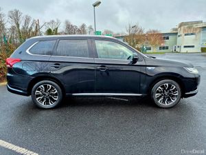 2016 MITSUBISHI OUTLANDER 2.0  GX4 H S PHEV HYBRI - Image 2