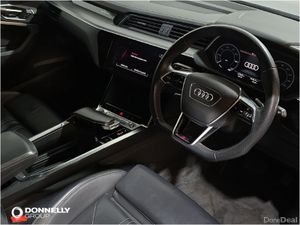 Audi E-tron Estate Black Edition - Image 4