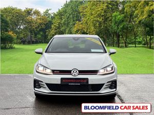 Volkswagen Golf GTI PERFORMANCE , DSG  // LOW MILE - Image 2