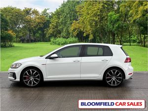 Volkswagen Golf GTI PERFORMANCE , DSG  // LOW MILE - Image 4