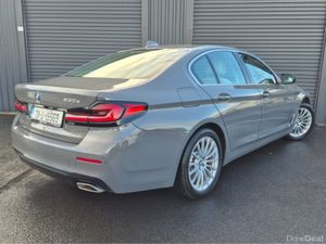 BMW 5-Series 530E SE PHEV AUTO - Image 4