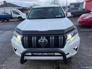 JAN SALE🚘Toyota Land Cruiser 2018 prado 7 seater - Image 2