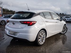 172 Opel Astra 1.0/High spec/Irish/1yr warranty - Image 3