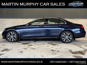 Mercedes-Benz E-Class E220 EXCLUSIVE * FSH * - Image 3