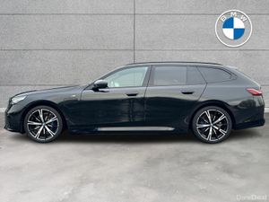 BMW 5-Series 530e M Sport Touring - Image 4
