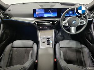 BMW i4 eDrive35 M Sport - Image 4