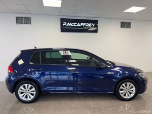 2017 VOLKSWAGEN GOLF 1.2 TSI COMFORTLINE AUTO DSG - Image 4