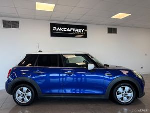2021 Mini Cooper D 1.5 5 Auto 5 Door - Image 2