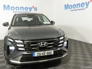 Hyundai Tucson COMFORT PLUS 1.6L DIESEL SUV - Image 3