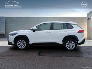 Toyota Corolla Cross 1.8 Hybrid Luna Hatchback - Image 3