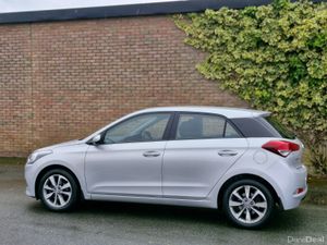Hyundai i20 DELUXE Finance Available - Image 3
