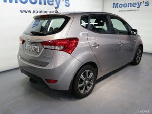 Hyundai ix20 DELUXE 1.2L  PETROL HATCHBACK - Image 4