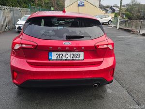 Ford Focus 2021 1.5 TDCi 120PS Titanium - Image 4