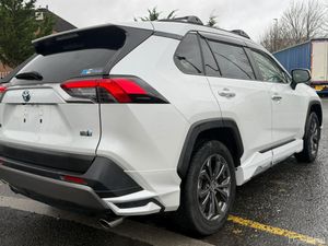 Toyota Rav4 2023 - Image 4