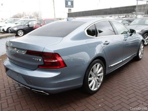2.0T8 PLUG IN HYBRID INSCRIPTION EDITION 43,900KMS - Image 4