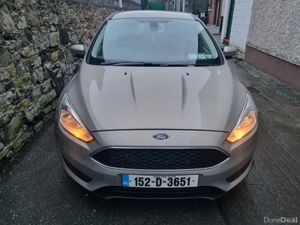 Ford Focus 2015 - Image 2