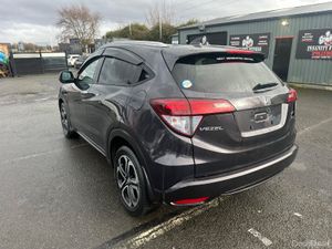 2015 HONDA VEZEL HYBRID 1.5L Z-PACKAGE - Image 3