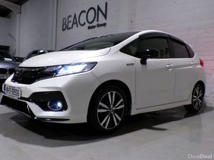 **ONLY 26,000 MILES**HONDA FIT HYBRID S-TYPE SPORT - Image 4