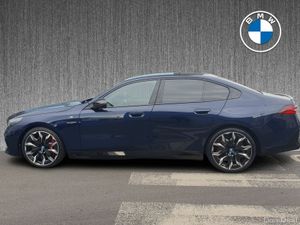 BMW i5 M60 Saloon - Image 4