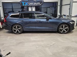 222 VOLVO V60 ESTATE ULTIMATE  350 BHP - Image 2