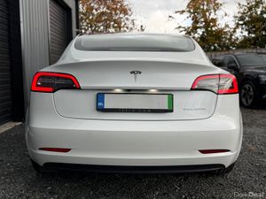 212 Tesla Model 3 Long Range - Image 4