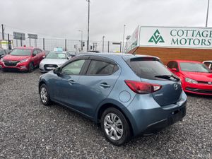 Mazda Demio - Image 3