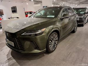 Lexus RX450H+ PREMIUM PLUS PLUG IN HYBRID - Image 3