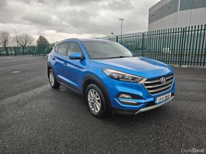 Hyundai Tucson EXECUTIVE MODEL, 1.7 CRDI, LOW MILE - Image 4
