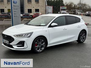Ford Focus St-Line 1.0T 125Ps ** Warranty March 20 - Image 3