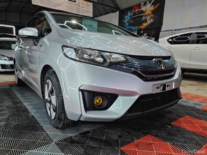 2014 - Honda Fit Self charging 1.5 Petrol Hybrid - Image 2