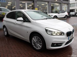 225XE PLUG IN HYBRID SE LUXURY EDITION 5DR ESTATE - Image 2