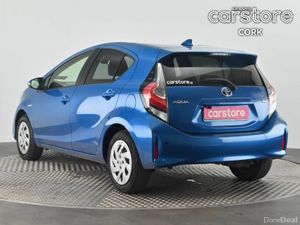 Toyota Aqua 1.8 Hybrid - Image 3