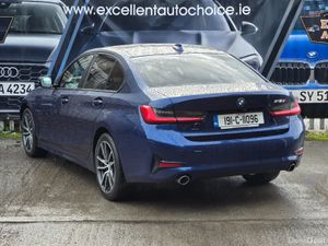 BMW 3-Series 2019 318D SPORT IMMACULATE! - Image 4