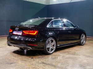 Audi S3 BLACK HALF LEATHER UPHOLSTERY - FACTORY AL - Image 4