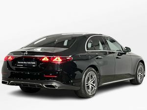 Mercedes-Benz E-Class 300de AMG - 19 Inch Alloys - - Image 4