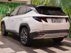 Hyundai Tucson Tucson FL Executive PLUS HEV Auto - Image 3